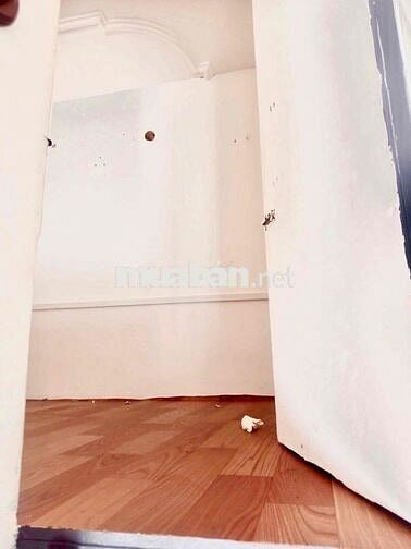 Cho Thuê MBKD 40m2 có chổ ở lại, đường ô tô thông thoáng