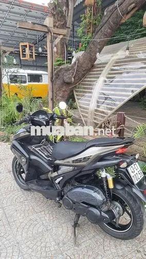 Yamaha NVX 155cc ABS Đen, Vàng cát