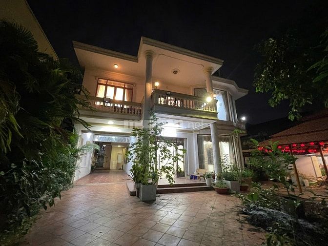 Cho thuê nhà Biệt Thự Mặt Tiền 57 Nguyễn Đăng Giai,P. An Khánh,Tp.HCM.