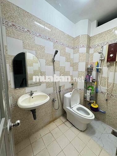 PASS PHÒNG LÝ THƯỜNG KIỆT - 35M2 - FULL NỘI THẤT - BAN CÔNG - WC RIÊNG