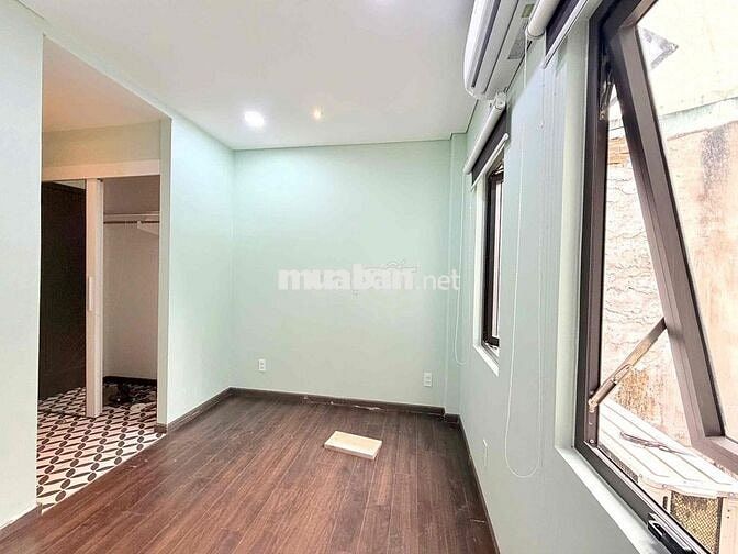 Siêu Phẩm Kế 300m ĐH Kinh Tế UEH_ Studio Cửa Sổ Full NT Có Bếp_Quận 10