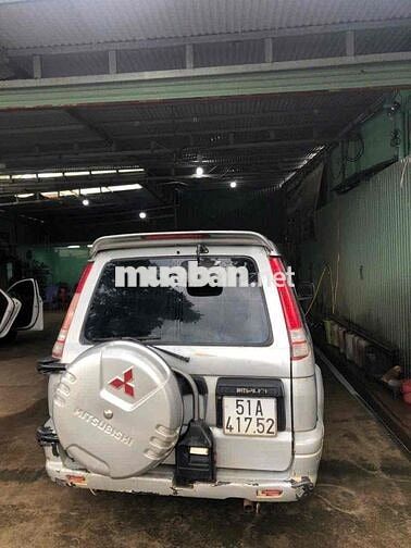Mitsubishi Jolie 2003 Bạc 8 chỗ
