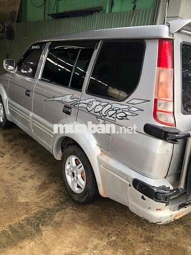 Mitsubishi Jolie 2003 Bạc 8 chỗ