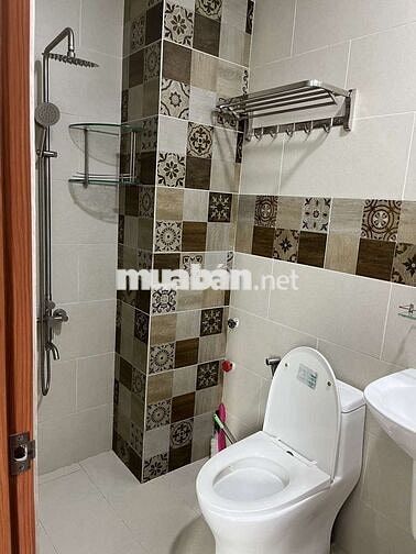 Cho thuê căn hộ mini full nội thất, giá hợp lí mặt tiền đường ở quận 7
