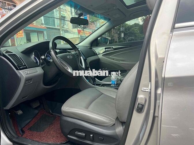 Hyundai Sonata 2011 Bạc 8632 km
