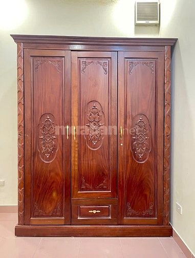 Cho thuê căn hộ tầng 4 phố Hàng Than, diện tích 50m2, có thể ngăn 