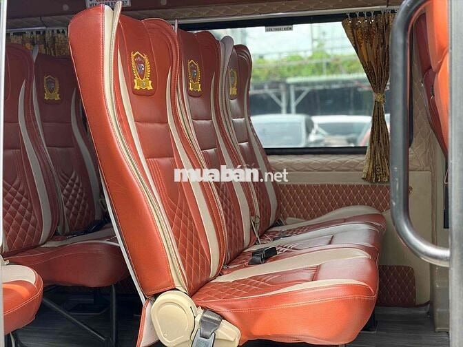 TRAINSIT 2019 GHẾ ÂU ,KARAOKE MÁY ZIN CHỞ HỌC SINH
