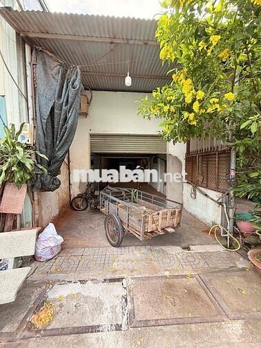 Chính chủ cần bán hoặc cho thuê nhà xưởng DT 88m2 đã có sẵn nhà xưởng