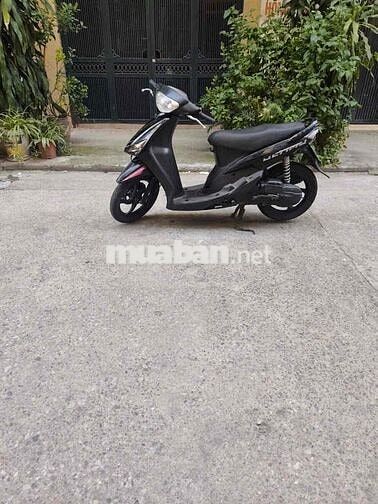 Yamaha Luvias Đen