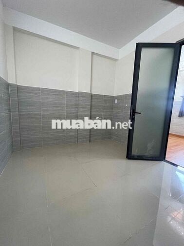 1/9 trống 2Pn có thể làm 1pn tách bếp + 2 máy lạnh + 40m2