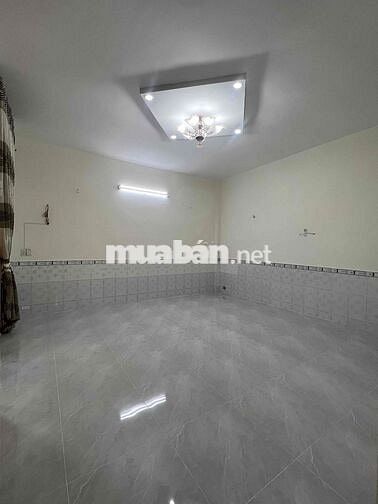 Nhanh tay thì còn nhà diện tích rộng 4 Pn hẻm sát cầu phú xuân