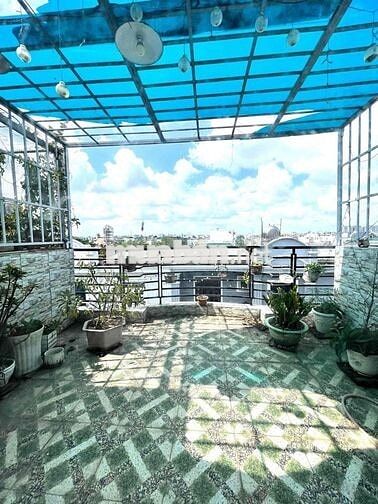 HXH TX25, Thới An, ngay chợ Thạnh Xuân, 4x13.5,  3 tầng BTCT chắc chắn