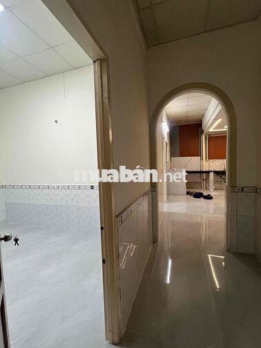 Nhanh tay thì còn nhà diện tích rộng 4 Pn hẻm sát cầu phú xuân