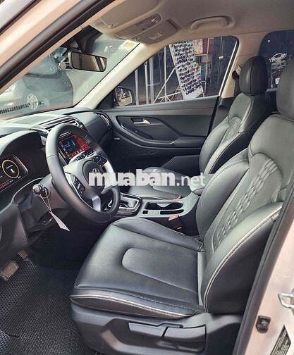 Hyundai Creta 2025 Cao cấp 35000 km Trắng
