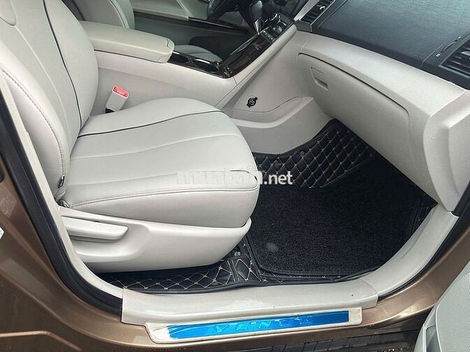 Toyota Venza 2009 2.7 AWD Mỹ Nâu