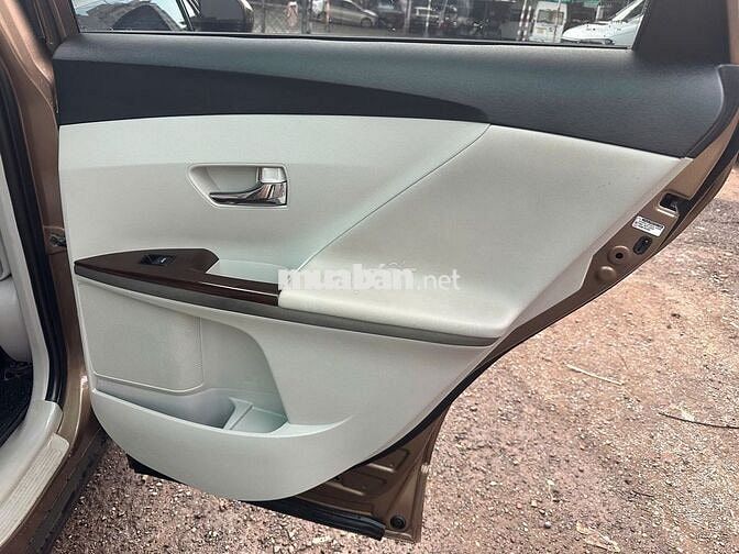 Toyota Venza 2009 2.7 AWD Mỹ Nâu