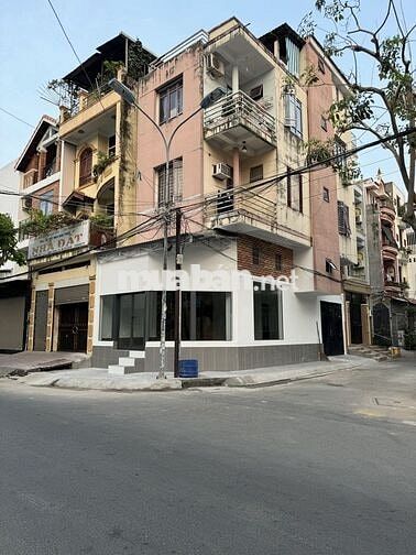 Phòng rất gần ĐH Văn Lang, full nội thất, rất đẹp