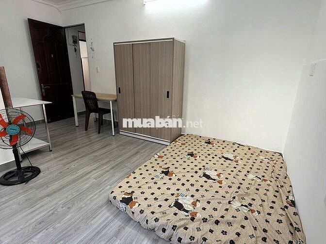 Phòng rất gần ĐH Văn Lang, full nội thất, rất đẹp