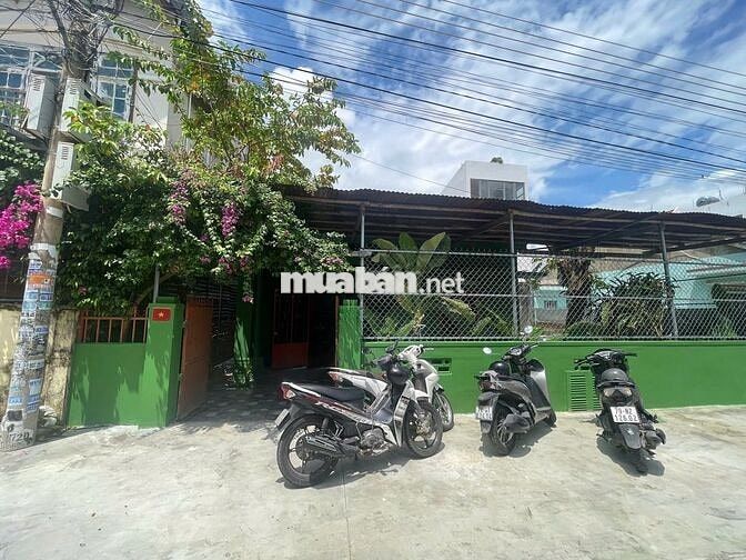CHO THUÊ NHÀ CẤP 4 CÓ SÂN VƯỜN 3 PHÒNG NGỦ NAM NHA TRANG NHA TRANG