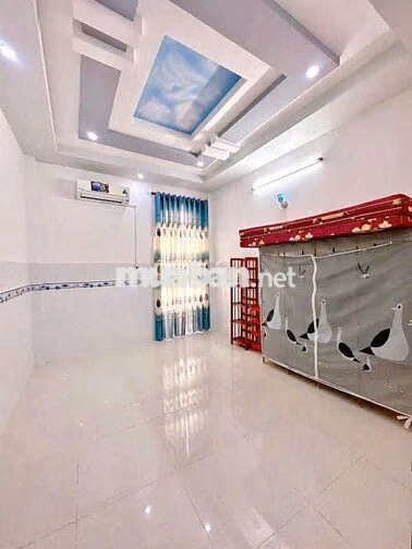 Nhà trệt lầu 2PN có nội thất góc KDC Hồng Phát 8,5 triệu