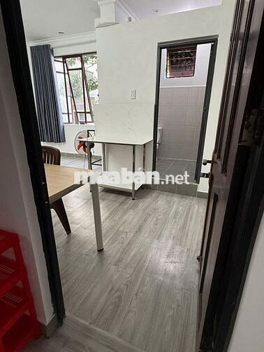 Phòng rất gần ĐH Văn Lang, full nội thất, rất đẹp