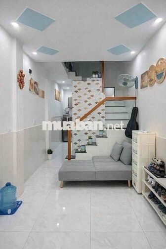 Lạc Long Quân Q11 – 2 tầng – 2PN/2WC – nhà đẹp – sổ riêng