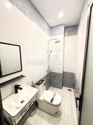 🔥 6.35 TỶ – NHÀ MỚI 5 TẦNG – Ô TÔ VÀO NHÀ – 4.4x11.6M – GẦN AEON TÂN P
