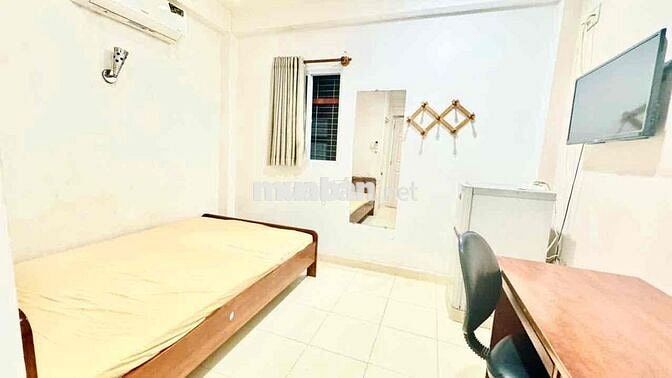 CHÍNH CHỦ CHO THUÊ PHÒNG TRỌ QUẬN 1 KHÔNG CHUNG CHỦ GIÁ 4.5 TRIỆU FULL