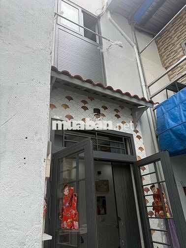 Lạc Long Quân Q11 – 2 tầng – 2PN/2WC – nhà đẹp – sổ riêng