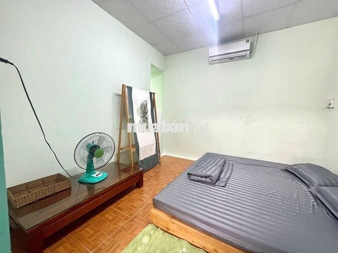 CHO THUÊ NHÀ CẤP 4 CÓ SÂN VƯỜN 3 PHÒNG NGỦ NAM NHA TRANG NHA TRANG
