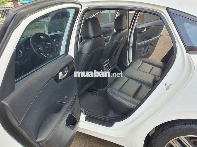KIA Cerato XS 2018 xe một chủ mua mới