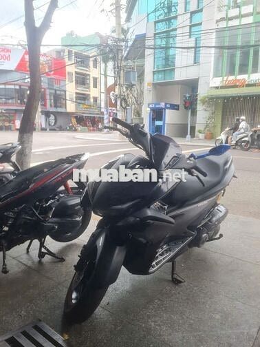 Yamaha NVX 2017 Đen Smartkey ABS