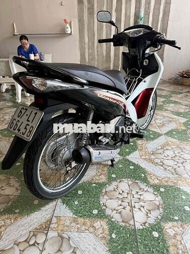 Honda Wave 2016 Trắng - Đen