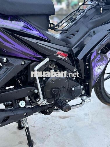 Yamaha Exciter 135 Tự động Đen tím