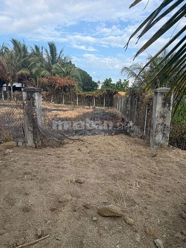 Bán 875,6 m2 đất Xuân Ninh - Vạn Hưng, Khánh Hòa. Có 60m2 đất ở.