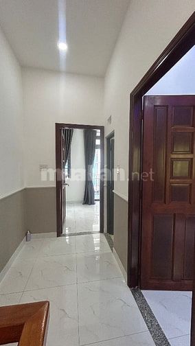 Bán nhanh căn nhà lầu tại đường Nguyễn Văn Bứa Hóc Môn 
