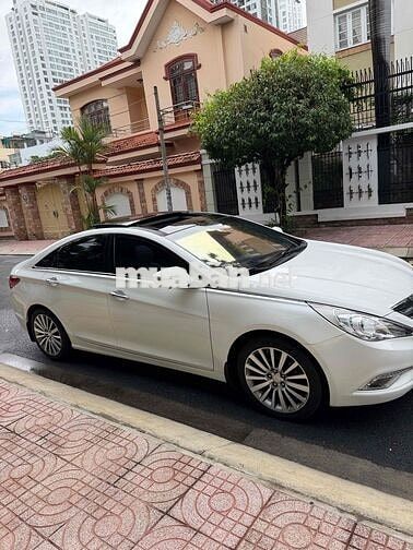 Hyundai Sonata 2.0 bản full đời cuối 2013