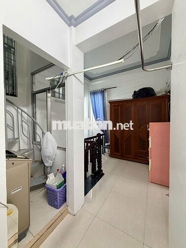 Nhà trệt lầu 2PN hẻm đường Bùi Thị Xuân 5,5 triệu