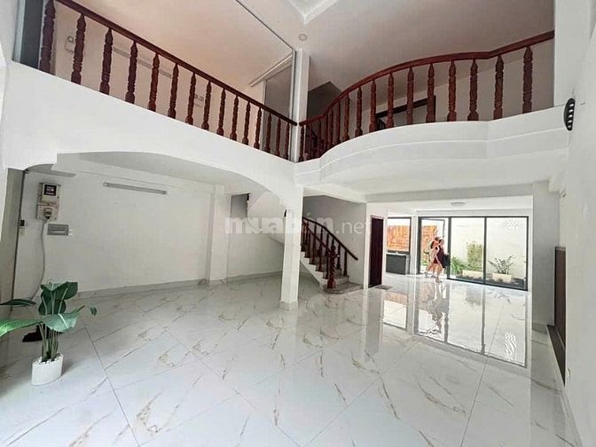 CHO THUÊ BIỆT THỰ KHU GIGAMALL- ĐƯỜNG 25- 1 TRỆT 2 LẦU ST, 5PN, 32TR.