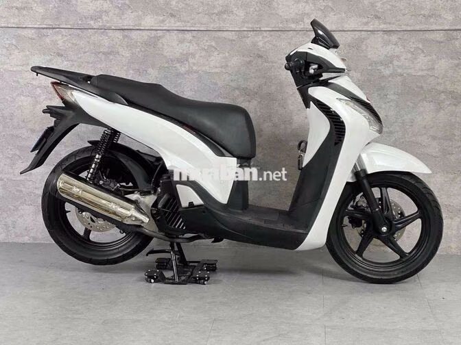 SH 125 CBS 2019 Trắng đen Lên áo Ý Bstp chính chủ