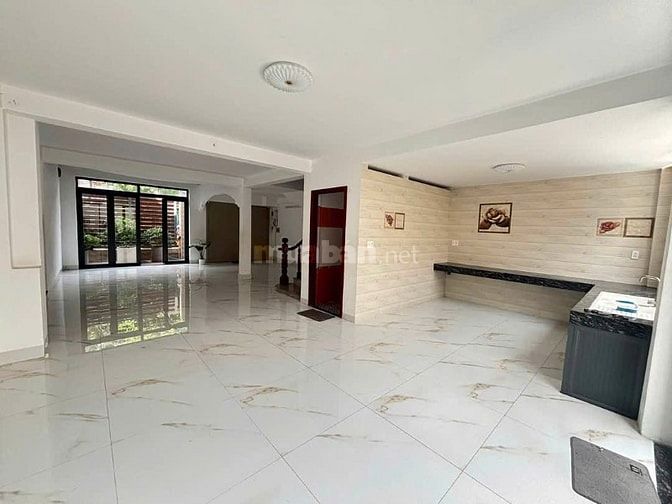 CHO THUÊ BIỆT THỰ KHU GIGAMALL- ĐƯỜNG 25- 1 TRỆT 2 LẦU ST, 5PN, 32TR.