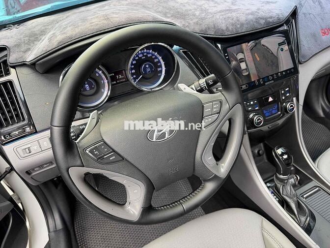 Hyundai Sonata 2.0 bản full đời cuối 2013