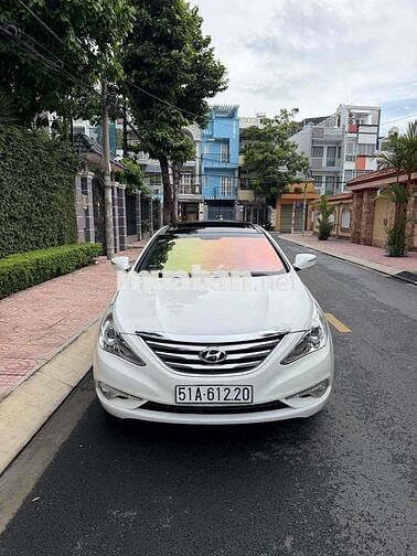 Hyundai Sonata 2.0 bản full đời cuối 2013