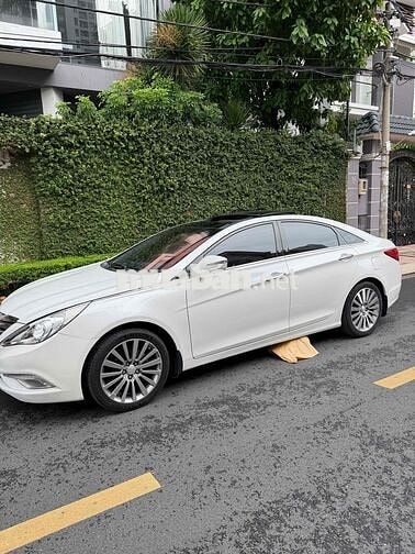 Hyundai Sonata 2.0 bản full đời cuối 2013