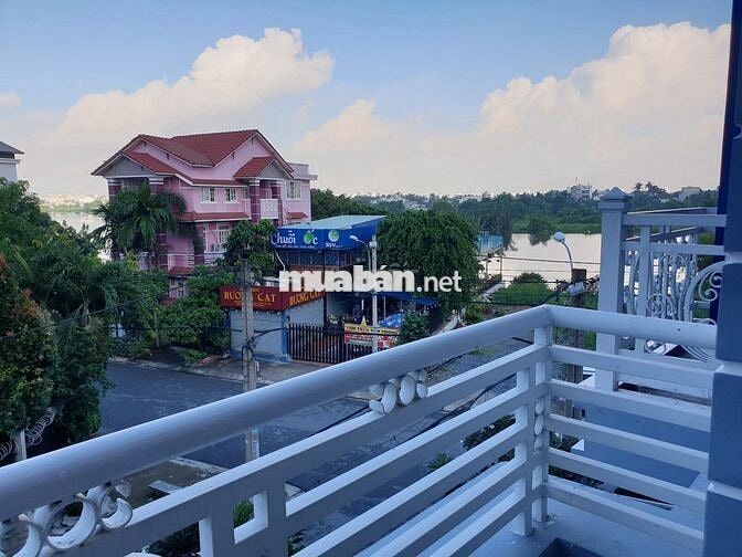 Phòng siu rộng đường Bình Lợi, có BAN CÔNG, view rất đẹp, thoáng
