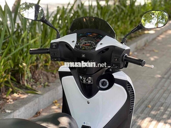 SH 150 2011 Trắng Đen Mẫu Ý Nhập 3 Cục Bstp