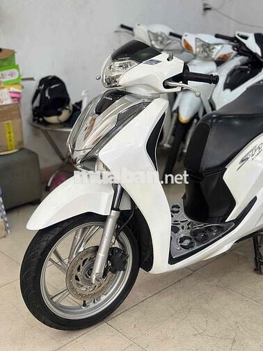Honda SH 150/2017/ABS Trắng Đen Sport.Xe khỏi bàn