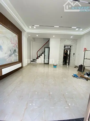 Cực Sốc!!! Chưa tới 9 tỷ có nhà xây mới 7 tầng, thang máy phố Định Côn