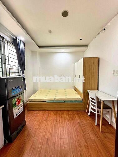 CĂN HỘ ĐẦY ĐỦ TIỆN NGHI THOÁNG MÁT - FULL NỘI THẤT ĐI BỘ ĐẾN IUH 3P
