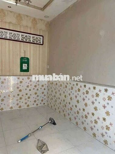 Cho thuê nhà giá rẻ ngay trung tâm kèm 3 máy lạnh